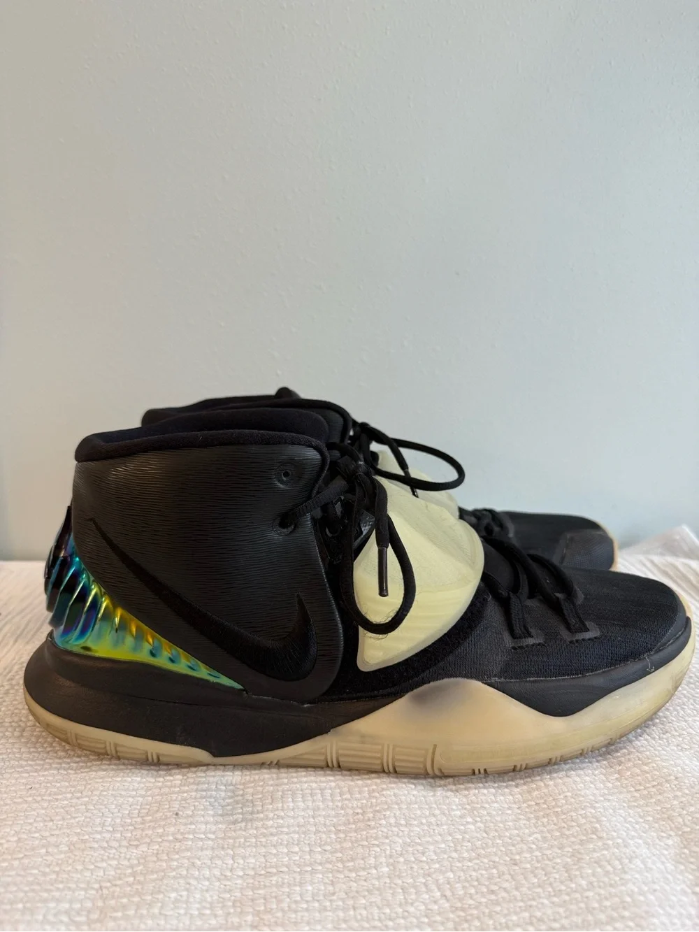 Nike Kyrie By You Custom Basketball Shoes - Picture 1 of 9